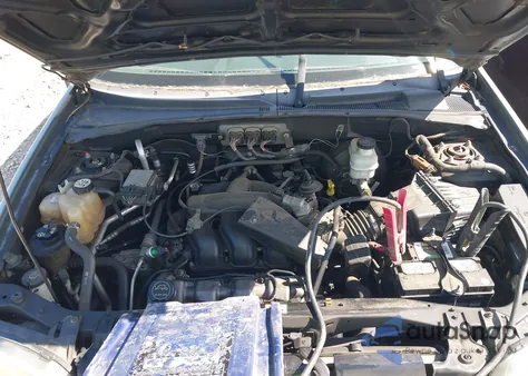 2006 Ford Escape Xlt/Xlt Sport from USA, damaged, VIN 1FMYU03126KC95624